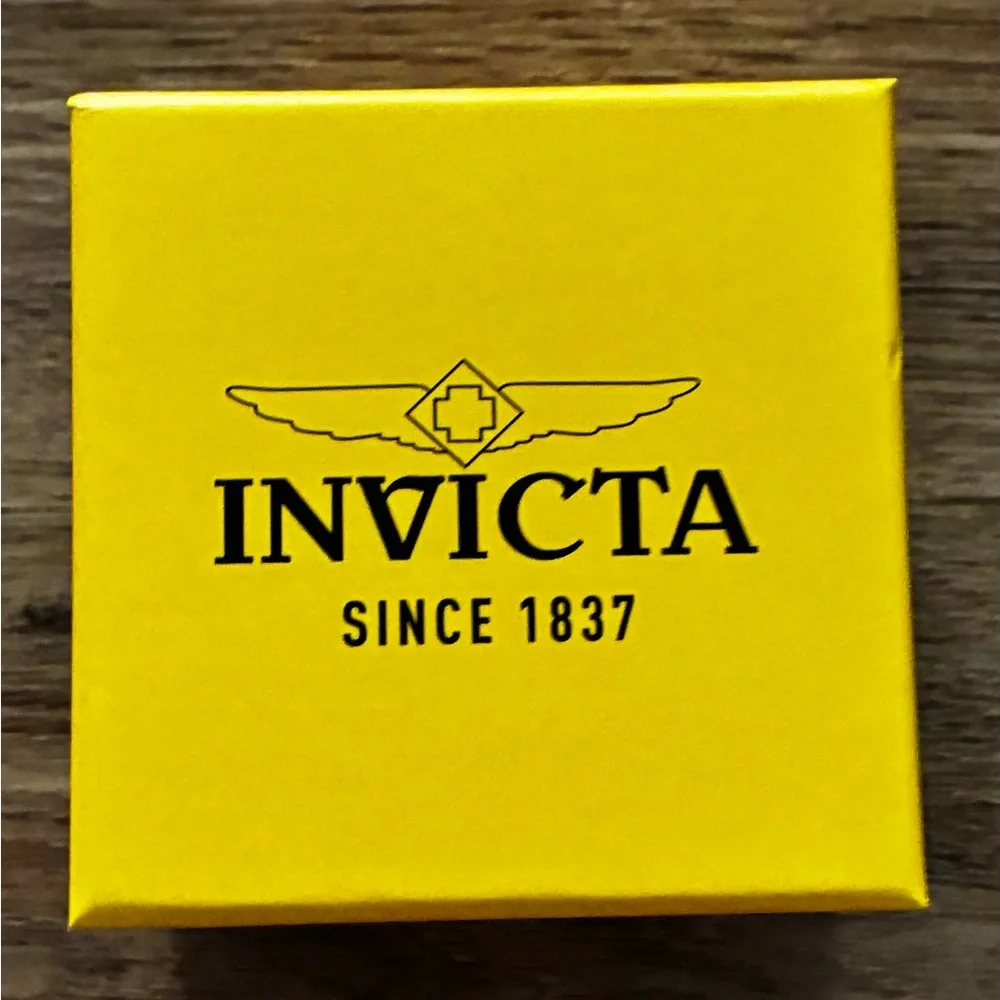 INVICTA Wildflower Women's Watch - 32mm, Steel with Dusty Pink Dial.